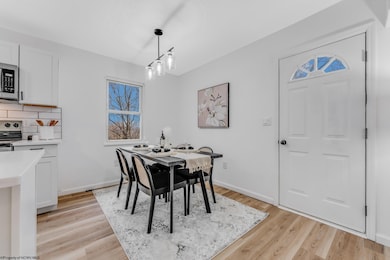 536 Cherokee Dr, Morgantown, WV 26508 - photo 7