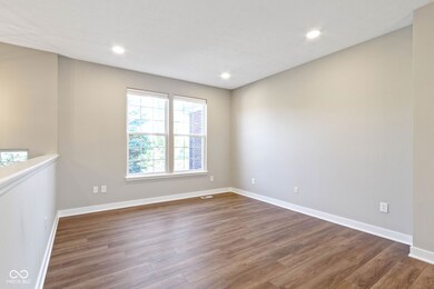 13872 Willesden Cir, Fishers, IN 46037 - photo 5