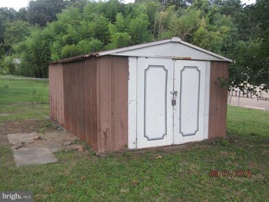 1717 Carroll Ave, Halethorpe, MD 21227 - photo 7