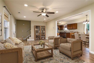 2402 Elhanan Ct, New Albany, IN 47150 - photo 2