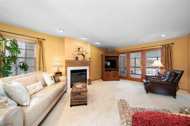 881 Katie Ln, Oregon, WI 53575 - photo 6