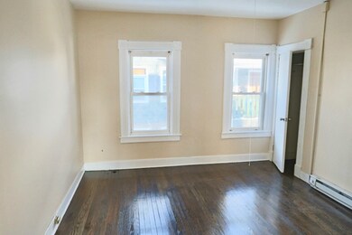 21 Waverly St unit 2, Springfield, MA 01107 - photo 7