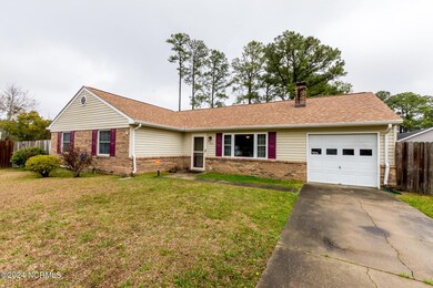 413 Cedar Ct, Jacksonville, NC 28546 - photo 2