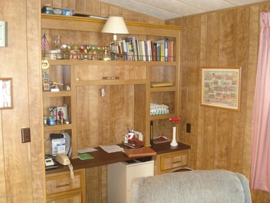 Built-In Desk