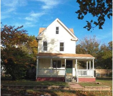 119 Thomson Ave, Paulsboro, NJ 08066 - photo 2