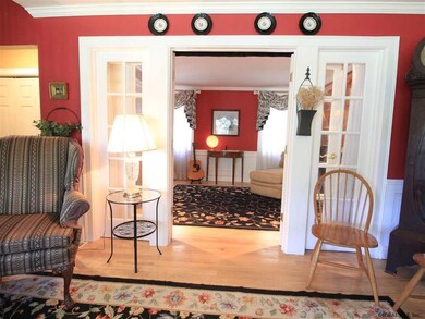 14 Oxford Dr, Saratoga Springs, NY 12866 - photo 5