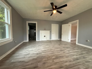 21 Milton Ave, Danville, VA 24541 - photo 2