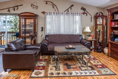 05-Living Room_DMD_1891-Edit