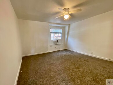 1302 Bowie St, Texarkana, TX 75501 - photo 4