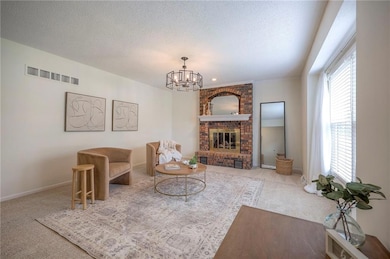 124 Bittersweet Ln, Lansing, KS 66043 - photo 4