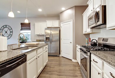 CREM_621 Wayton Circle_021