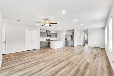 18802 Glenwood Chase Ct, Katy, TX 77449 - photo 2