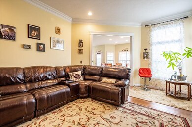 2711 Daffodil Ct W, Columbus, IN 47201 - photo 7