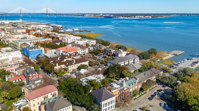 10 S Adgers Wharf, Charleston, SC 29401 - photo 2