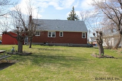 107 Edgecomb St, Albany, NY 12209 - photo 5