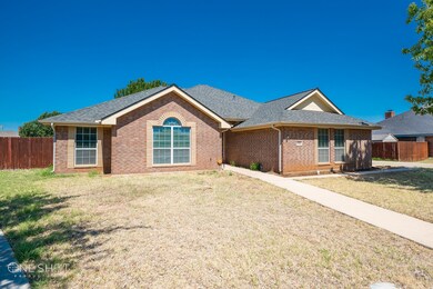 5101 Crystal Creek, Abilene, TX 79606 - photo 2
