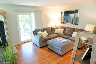 903A Oliphant Ln unit 903A, Mount Laurel, NJ 08054 - photo 4