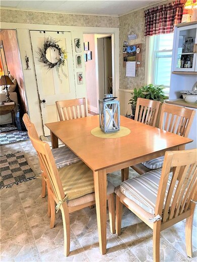 480 Locust St, Rollinsford, NH 03869 - photo 4