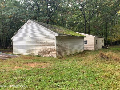 203 Semmel Rd, Effort, PA 18330 - photo 5