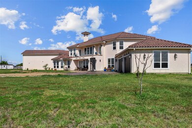 5550 Fenske Ln, Needville, TX 77461 - photo 2