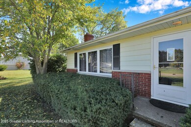 4311 Woodhaven Dr, Lansing, MI 48917 - photo 3
