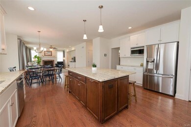 206 Broadview Ct, Nazareth, PA 18064 - photo 4