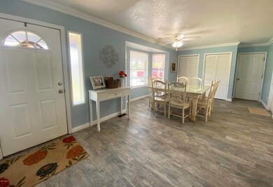 Foyer and Dining IMG_1179