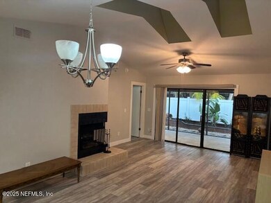 2369 Pacific Silver Dr, Jacksonville, FL 32246 - photo 7