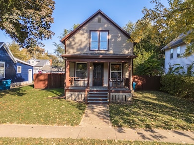 417 E Timber St, Pontiac, IL 61764 - photo 2