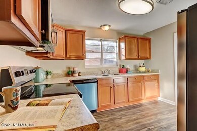 6331 Graves St, Jacksonville, FL 32210 - photo 5