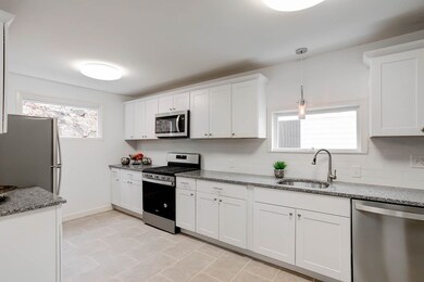 35 Rockway Rd, Peabody, MA 01960 - photo 4