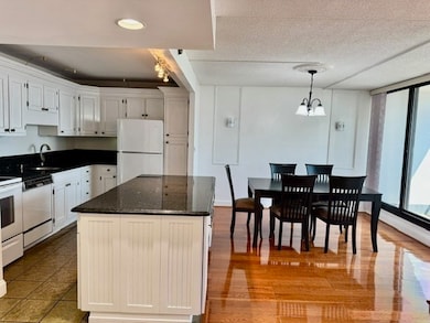 61 Broad Reach unit T143B, Weymouth, MA 02191 - photo 2