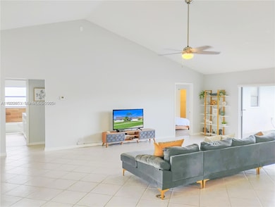 6043 Sunberry Cir, Boynton Beach, FL 33437 - photo 2