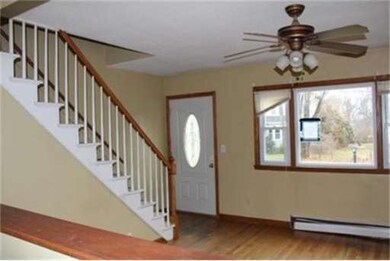 144 Lincoln St, West Springfield, MA 01089 - photo 3