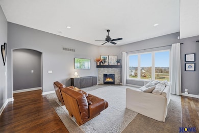 7810 Nashway Rd, Lincoln, NE 68516 - photo 4