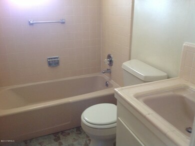 422 E Delano St, Tucson, AZ 85705 - photo 6