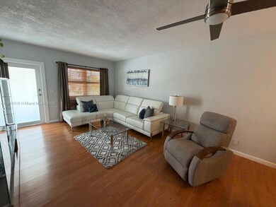 630 Layne Blvd unit 215, Hallandale Beach, FL 33009 - photo 3