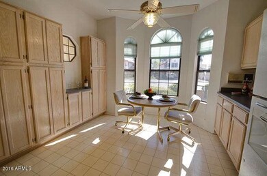 Eat-in Area