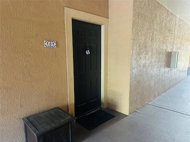 5560 Metrowest Blvd unit 101, Orlando, FL 32811 - photo 2