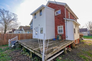 610 E Gates (4)