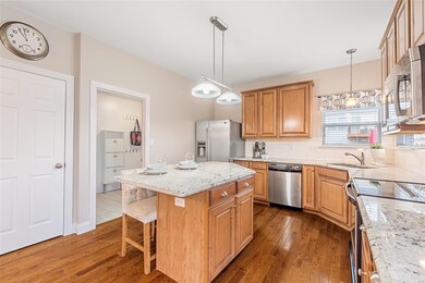 Stainless steel appliances, including the French door fridge, which stays!