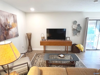 12332 Chicamauga Trail SE unit C, Huntsville, AL 35803 - photo 3