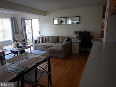 2800 Clear Shot Dr unit 8, Silver Spring, MD 20906 - photo 3