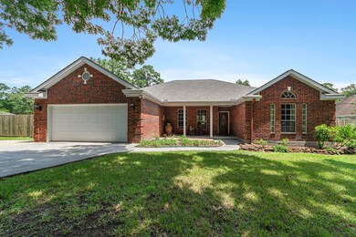 24 Lake Dr, Conroe, TX 77384 - photo 4