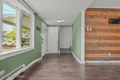 198 Broad St, Stroudsburg, PA 18360 - photo 6