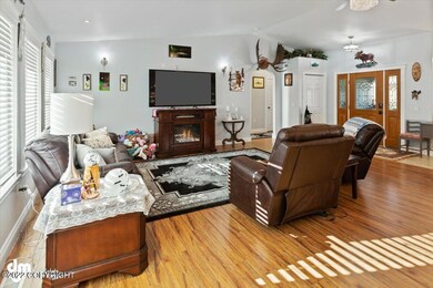 04-Living Room SM_4258