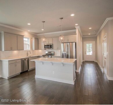 8825 Sanctuary Ln, Louisville, KY 40291 - photo 5