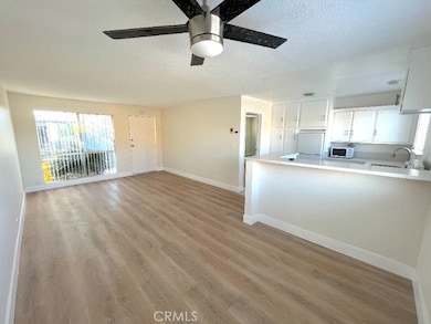 931 W 19th St unit 38, Costa Mesa, CA 92627 - photo 3