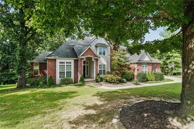 305 Laurinda Dr Bentonville, AR 72712