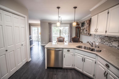 Kitchen w/ SS Appliances